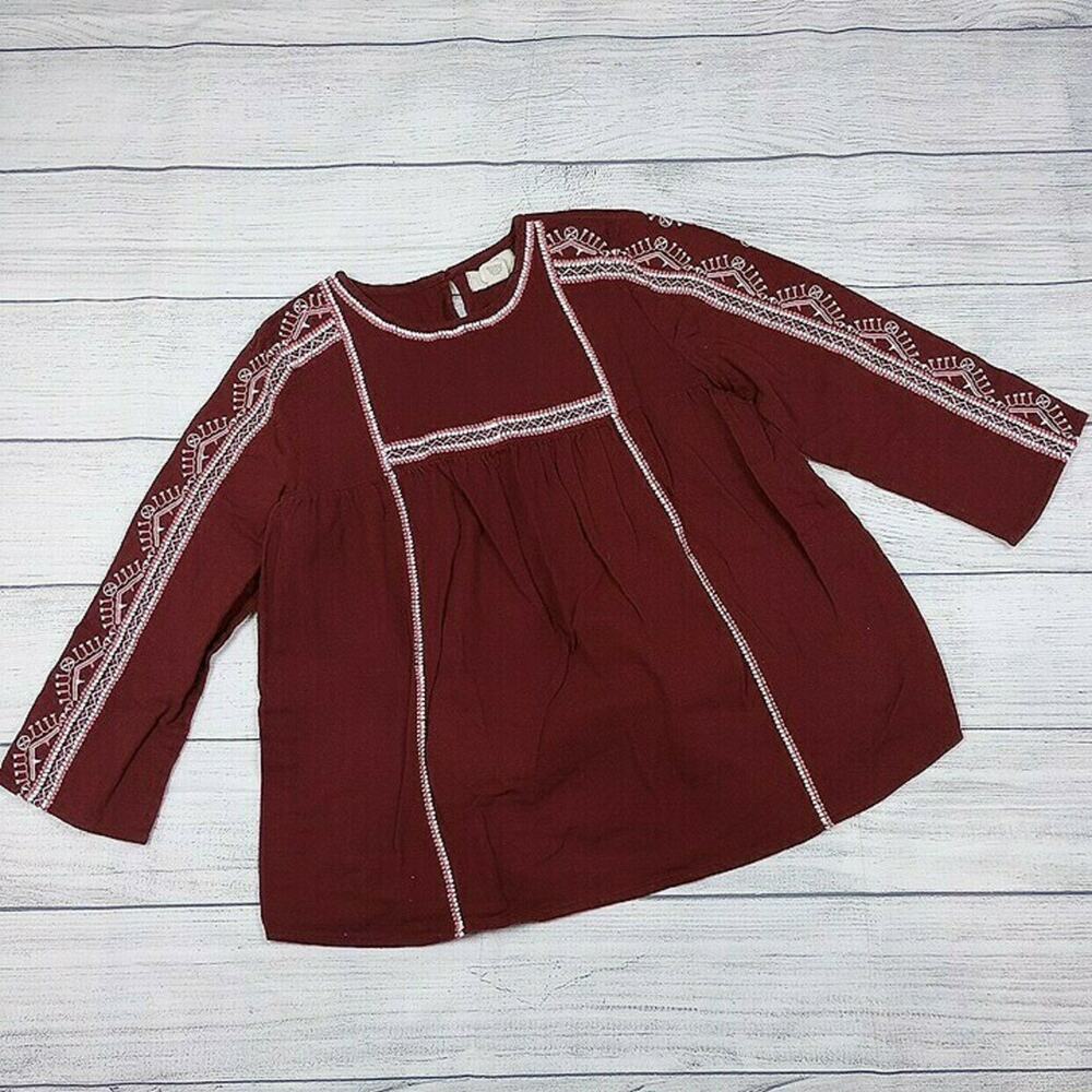 12 Peek Embroidered Sunita Top